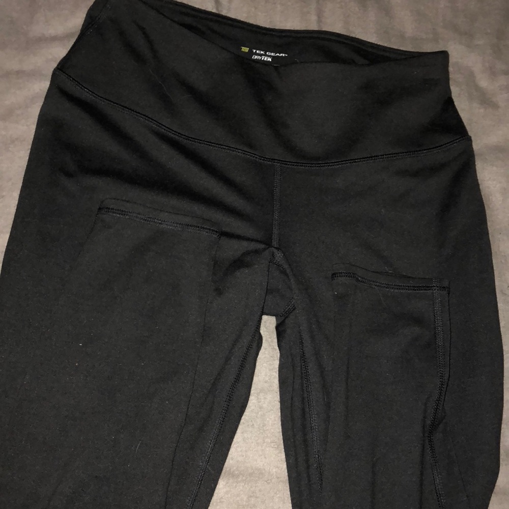 Black Athletic Leggings